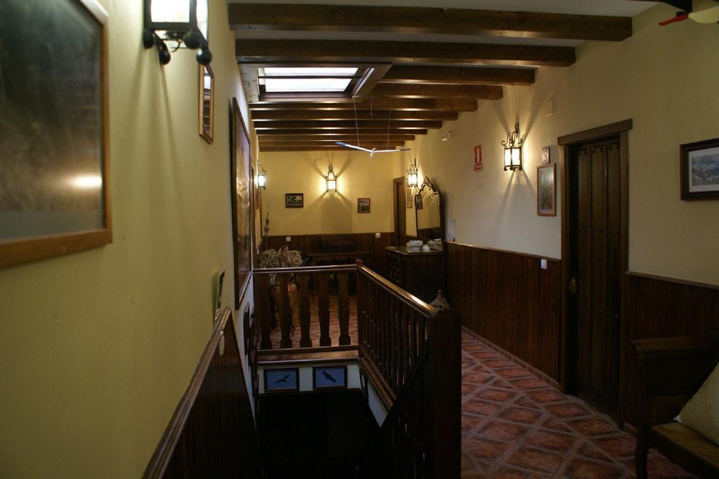 Casa Rural Pena Falcon Torrejon el Rubio Exterior photo